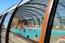 Camping Piscine chauffee et couverte dans le Morbihan