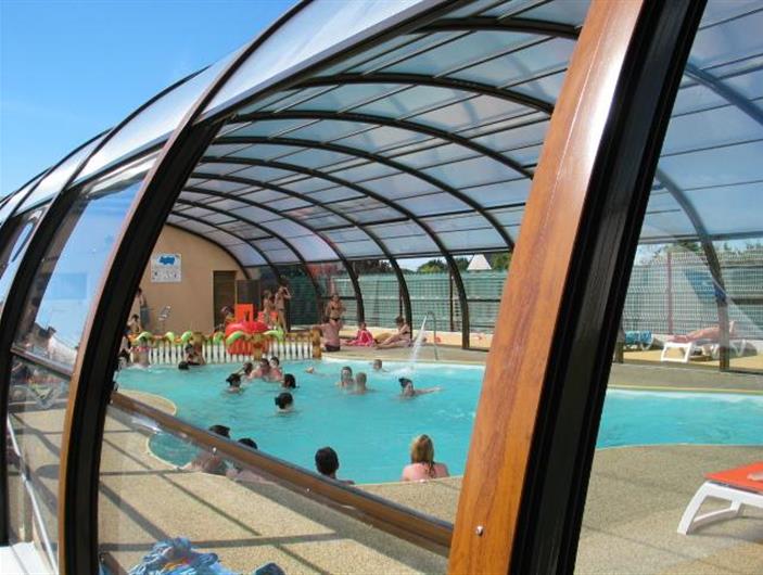 Camping Piscine chauffee et couverte dans le Morbihan