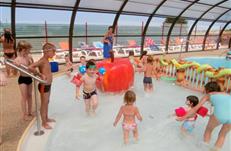 Camping-Mer-Piscine-toboggan-pataugeoire-bassin enfants au Camping Parc des goélands
