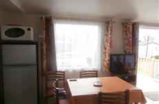 Mobil home 1 à 4 personnes,  - au calme, vue campagne - Camping avec piscine couverte
