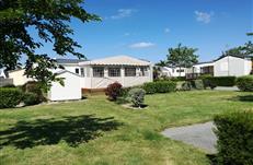 Camping Parc Les Goélands - Grand Emplacement pour tente, caravane, camping car en bord de mer en Bretagn