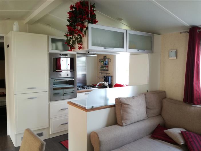 Mobil-home luxueux côté Piscine - au calme pour 6 personnes 3 chambres