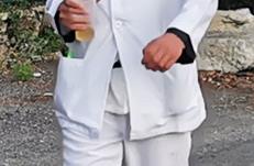 Attention nos jeunes ont mis le costume pour se défilée du 14 Juillet au camping et Parc Les Goélands à Ambon 