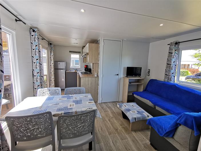 Séjour à la mer - Mobil home spacieux 4 ou 6 Pers - Camping PARC Les Goélands *** à Ambon