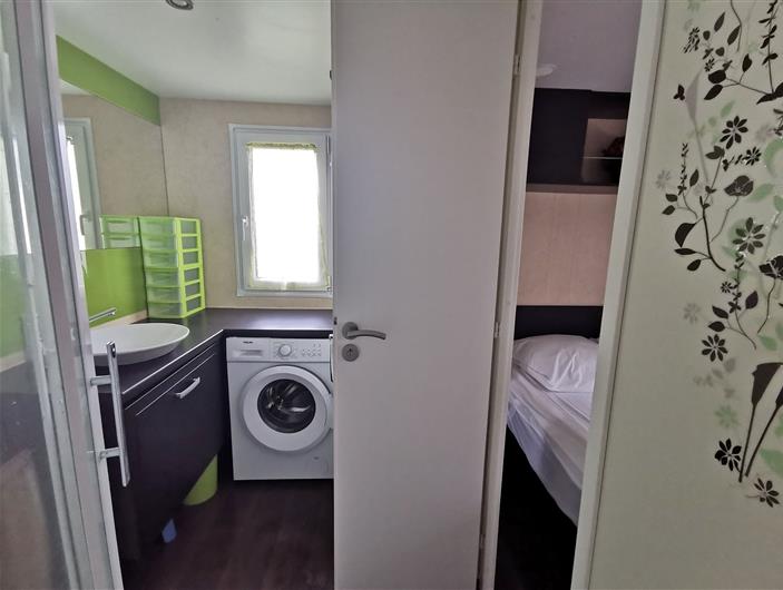 Locatif avec lave linge - Camping Parc Les Goélands à Ambon