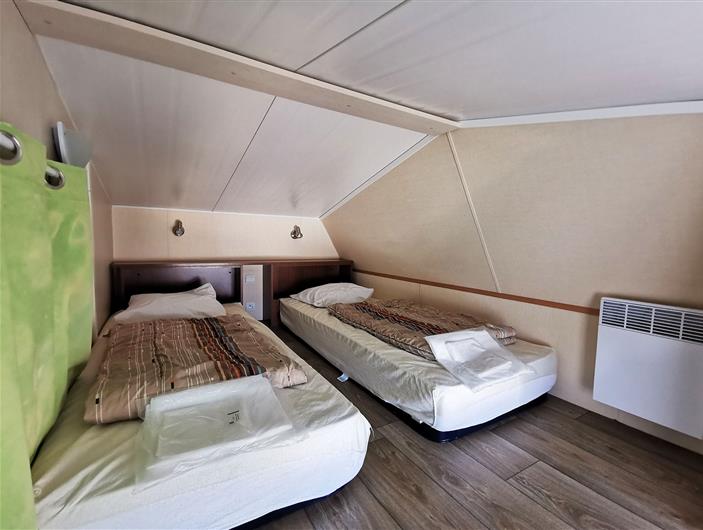 chambres du haut du mobil 3 chambres à louer à la mer