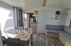 Séjour en famille - bord mer - camping les goélands à Ambon - Location mobil-home