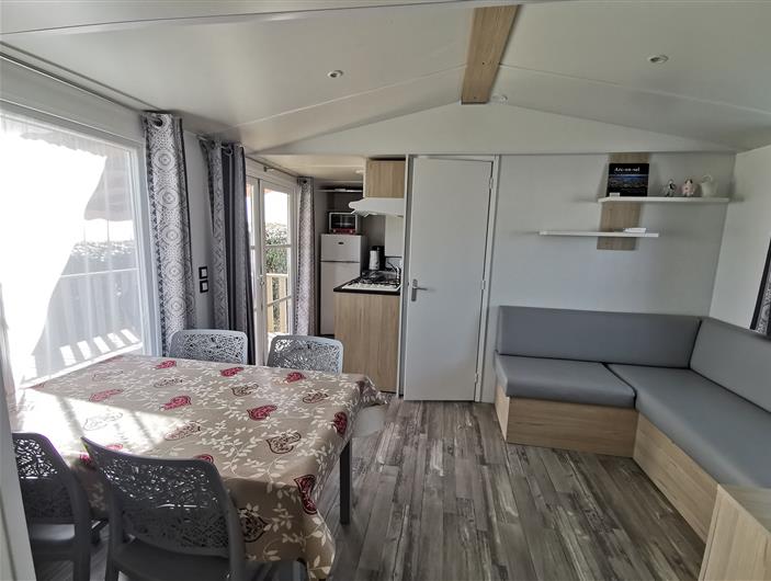 Séjour en famille - bord mer - camping les goélands à Ambon - Location mobil-home