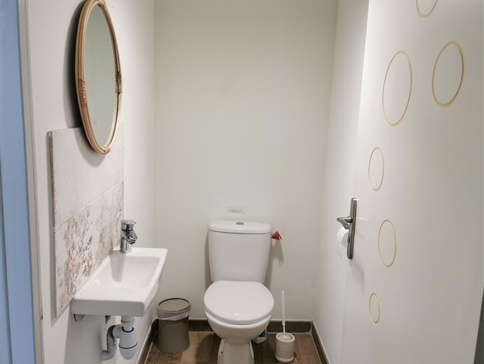 Gite de groupe - Toilette du rez de chaussée