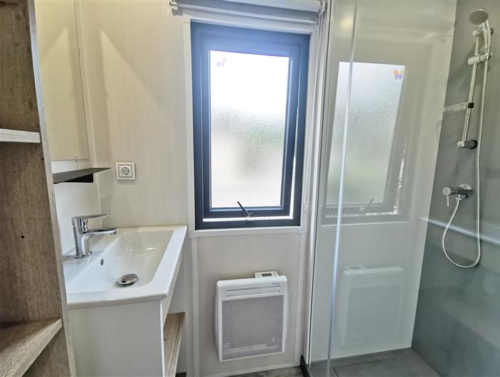 Salle d'eau dans la location du mobil home 1 à 4 Pers 