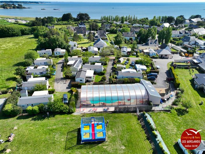 Camping 3 étoiles dans le Morbihan - piscine couverte et chauffé