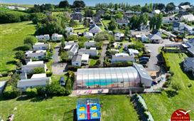 Camping 3 étoiles dans le Morbihan - piscine couverte et chauffé
