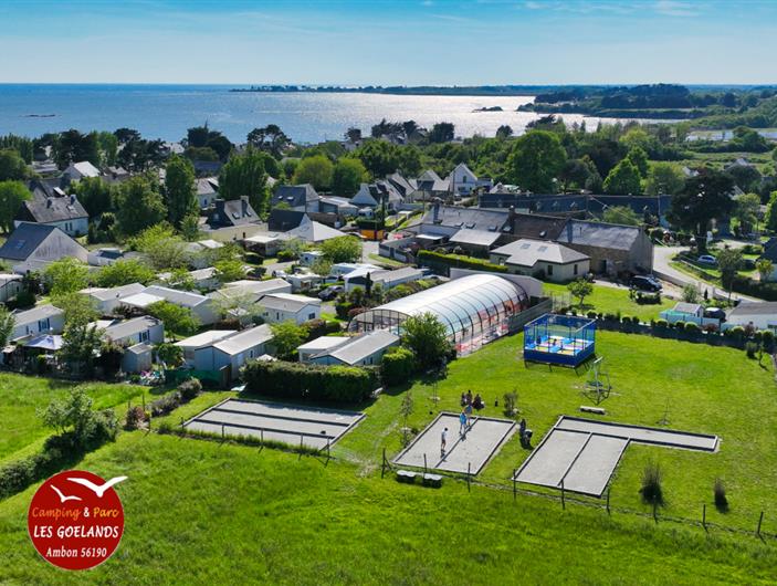 Camping Parc Les Goélands à la mer - piscine, trampolines, boulodromes,