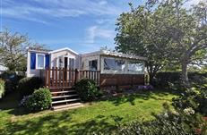 Mobil home spacieux pour 4 personnes, 2 chambres - au calme, vue campagne